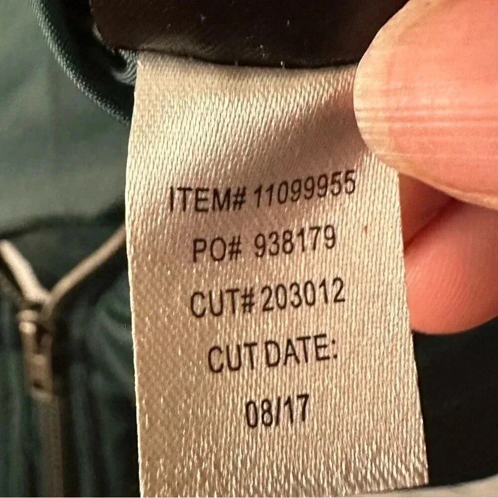 Torrid womens Bomber Jacket Green zip up front pockets puffy Cozycore plus size - Picture 6 of 8